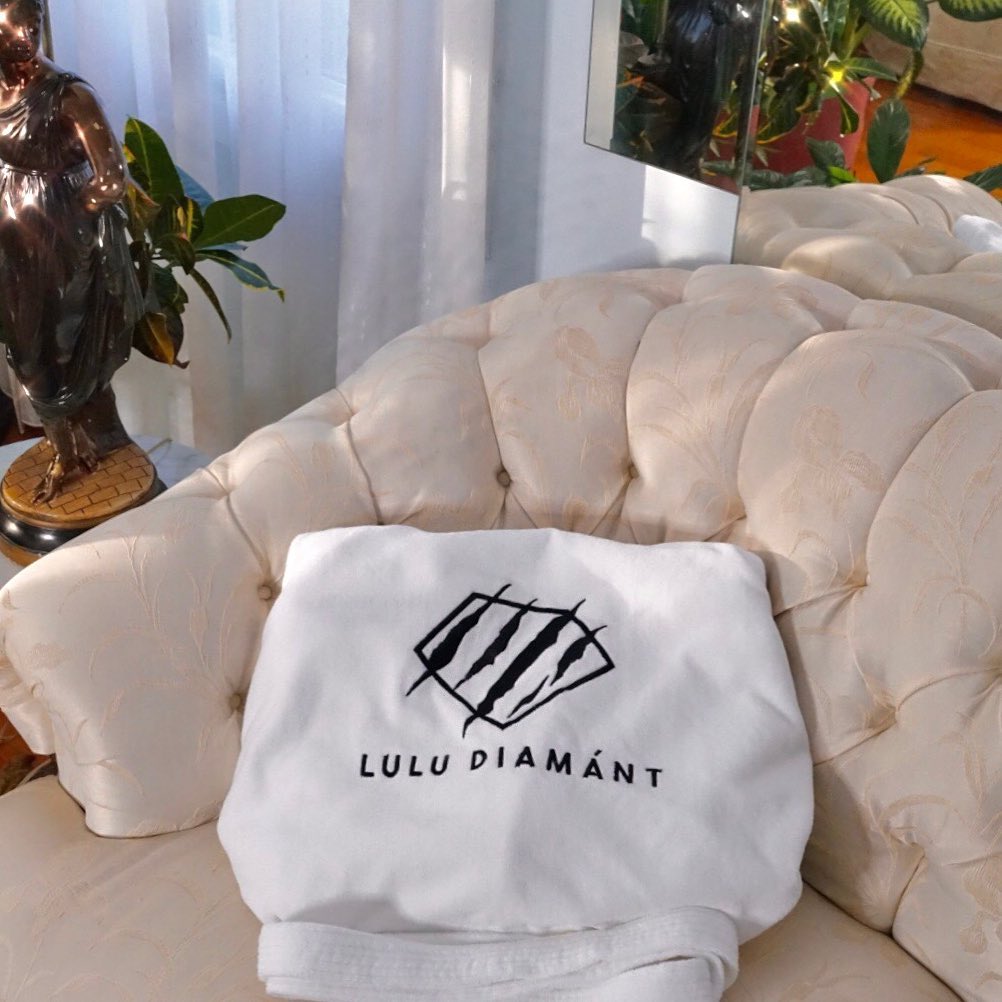 Lulu Diamant LLC Image